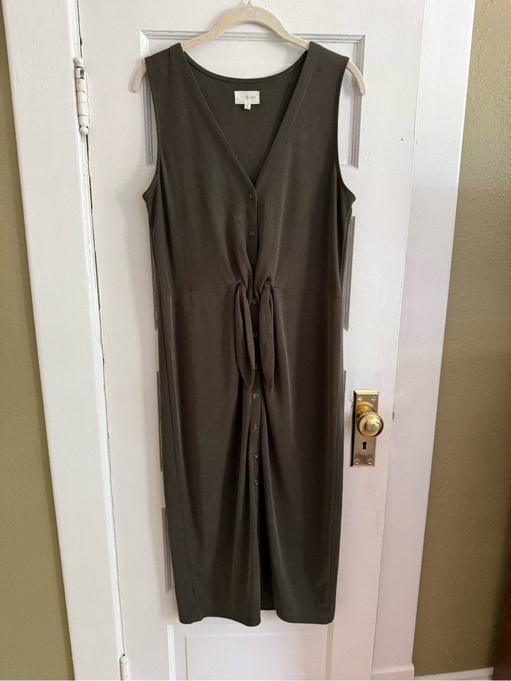 Loft Lou & Grey Olive Sleeveless Button-Front Dress